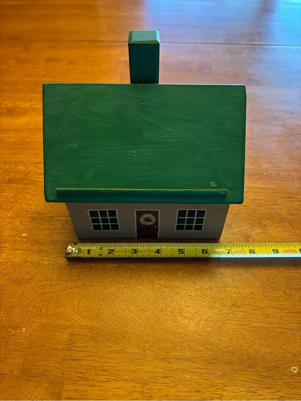 Vintage recipe box. House shaped. Folkart whimsical.